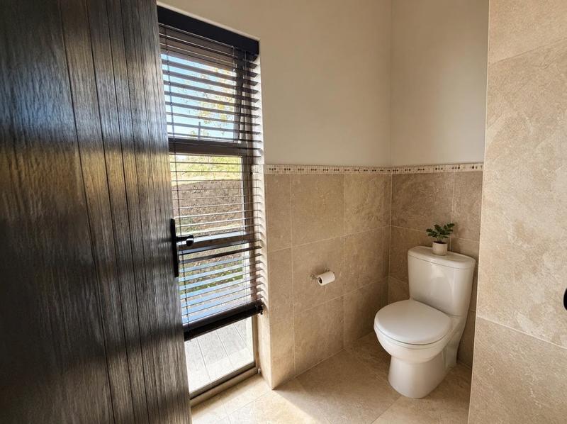 4 Bedroom Property for Sale in Wilderness Heights Western Cape